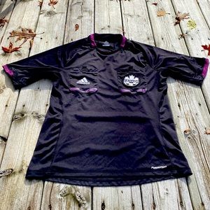 Soccer referee jersey